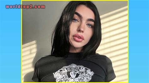 Emily Rinaudo Biography: Age, Relationship, Height, Net Worth,。